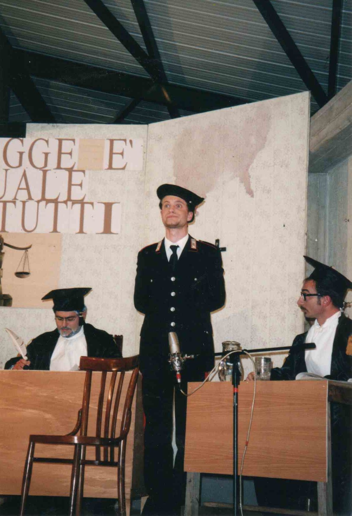 teatro/icivitoriinpretura01.jpg