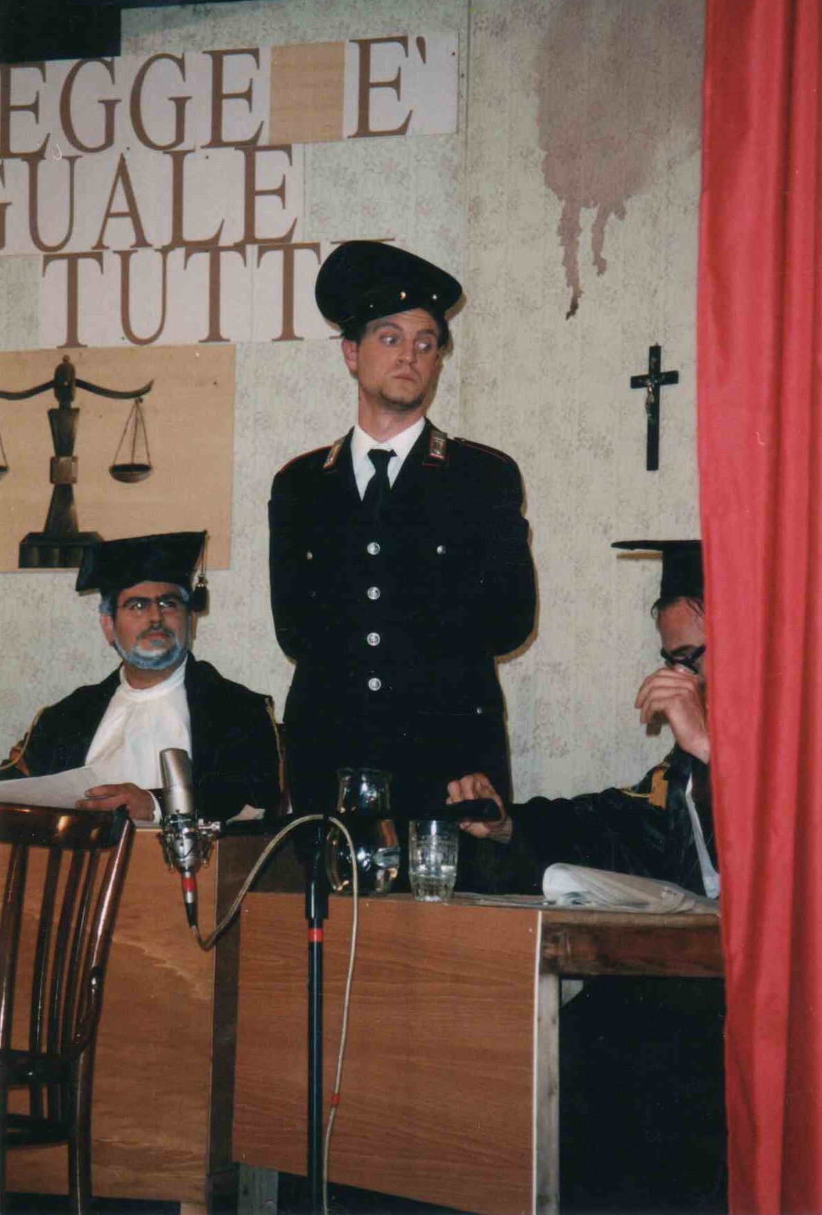 teatro/icivitoriinpretura03.jpg