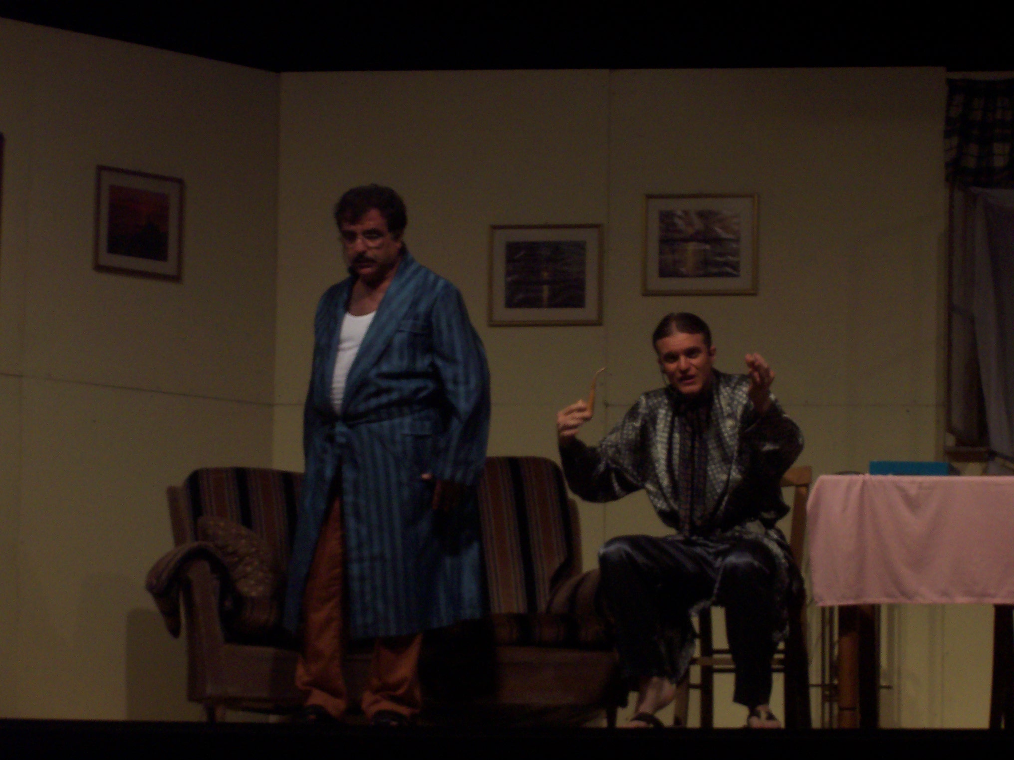 teatro/illeggittimaambizione03.jpg
